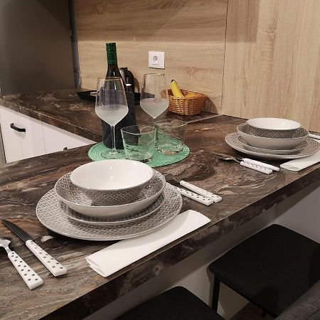 Ared-Atrium Mall Chrysflatty3 Premium Apartment 60Mp Арад Екстер'єр фото