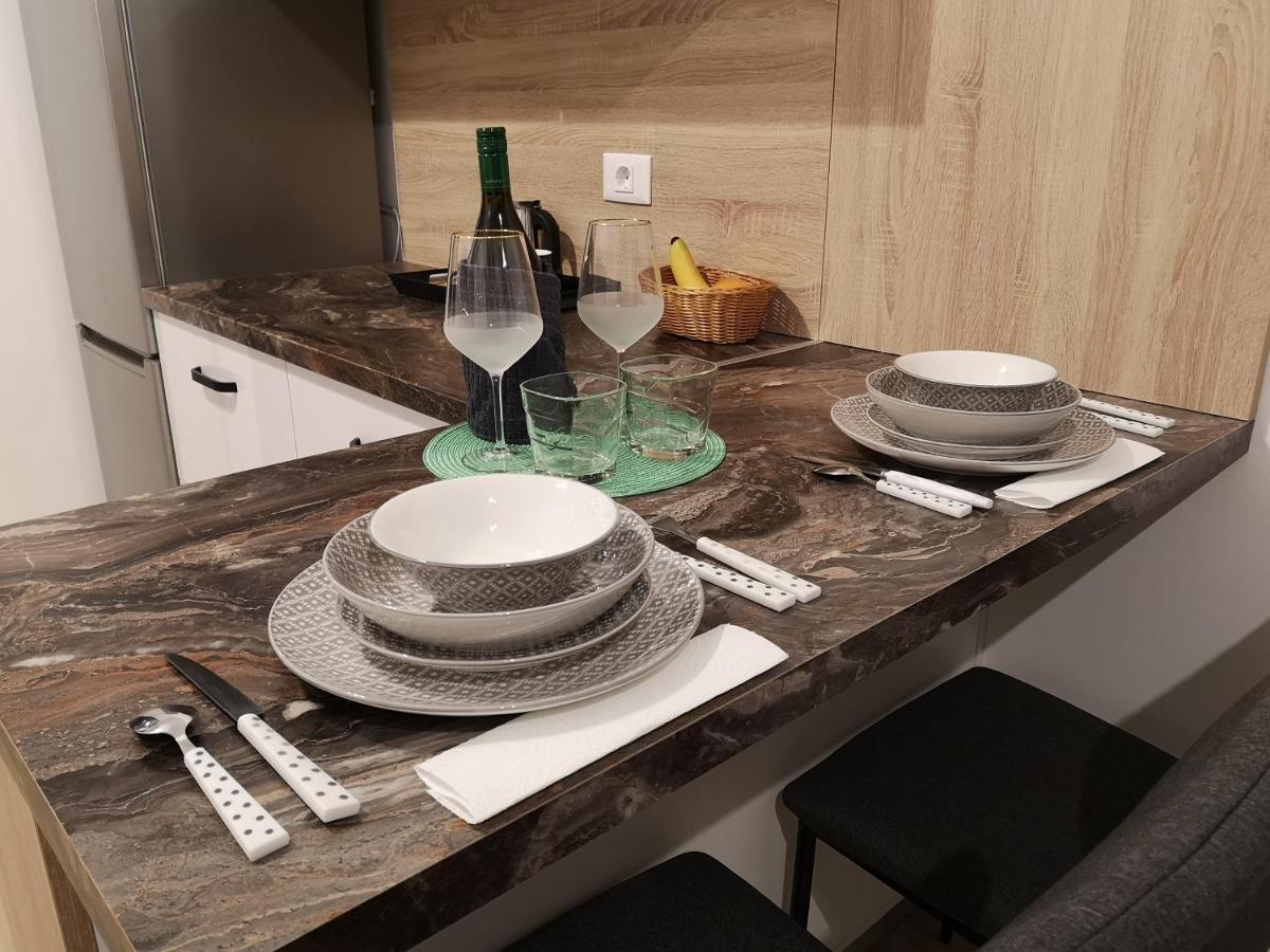 Ared-Atrium Mall Chrysflatty3 Premium Apartment 60Mp Арад Екстер'єр фото